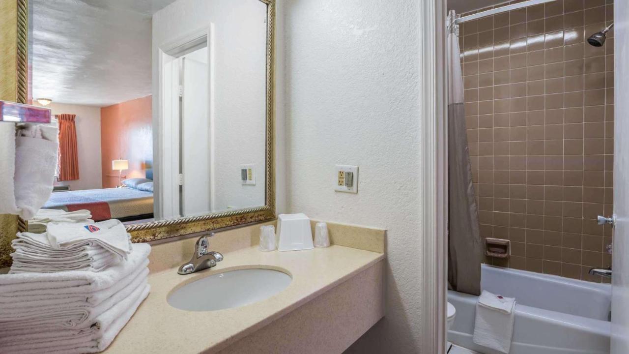 Motel 6-Portsmouth, Va Luaran gambar